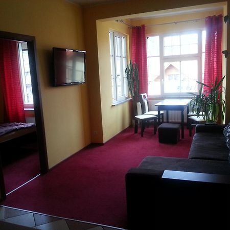 קרפאז' Apartamenty Kostka מראה חיצוני תמונה