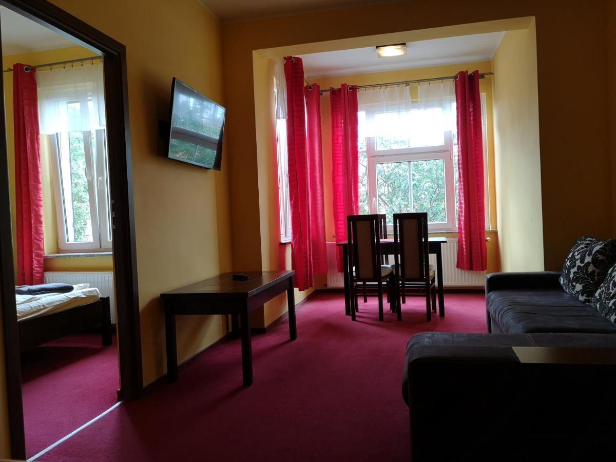 קרפאז' Apartamenty Kostka מראה חיצוני תמונה