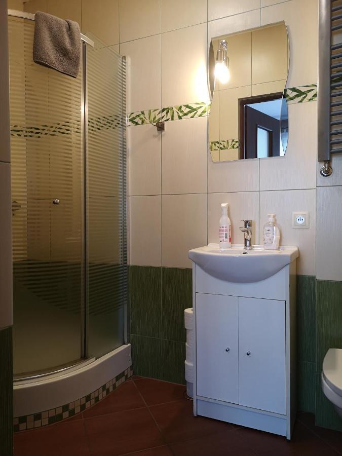קרפאז' Apartamenty Kostka מראה חיצוני תמונה