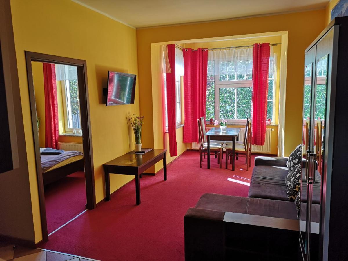 קרפאז' Apartamenty Kostka מראה חיצוני תמונה