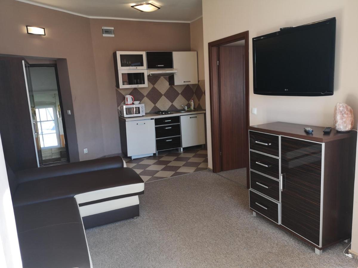 קרפאז' Apartamenty Kostka מראה חיצוני תמונה